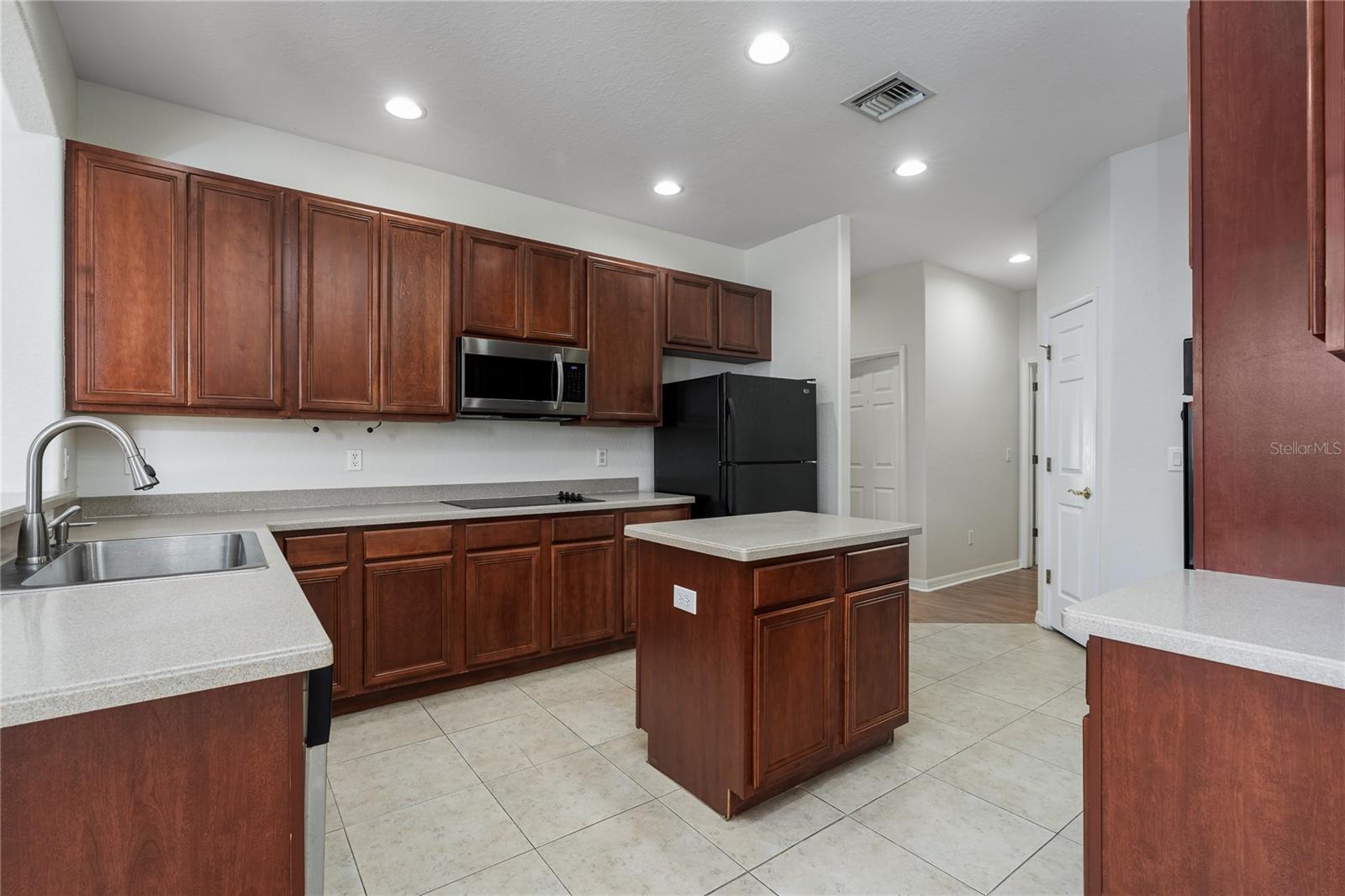 Image 5 of 40 For 4420 85th Avenue Circle E