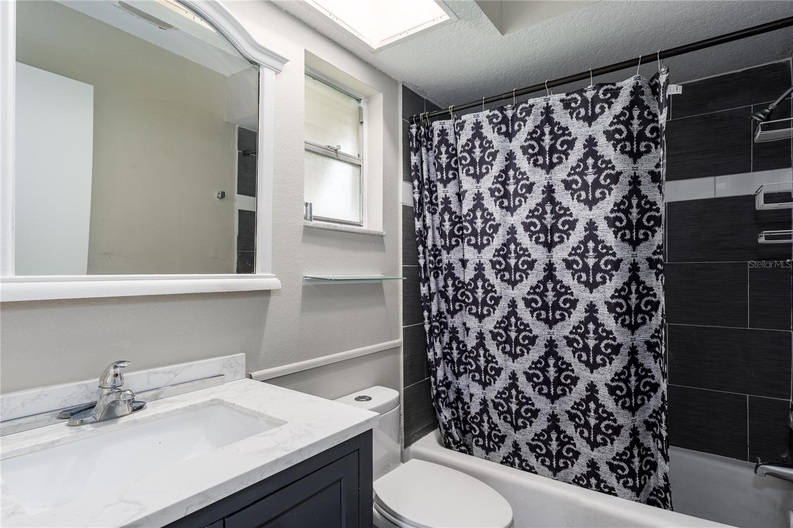 Image 12 of 20 For 1551 41st Avenue Drive E