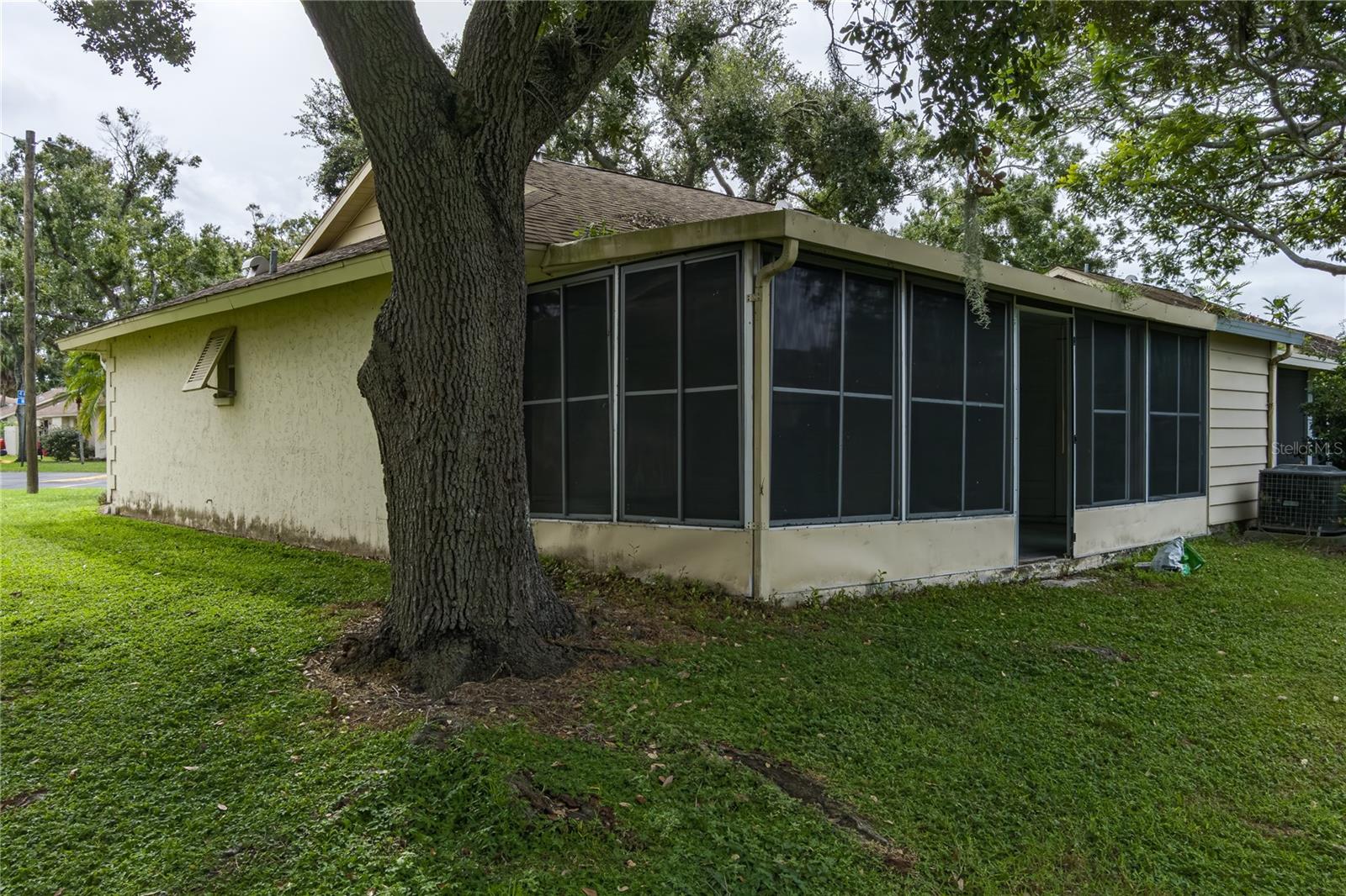 Image 19 of 20 For 1551 41st Avenue Drive E