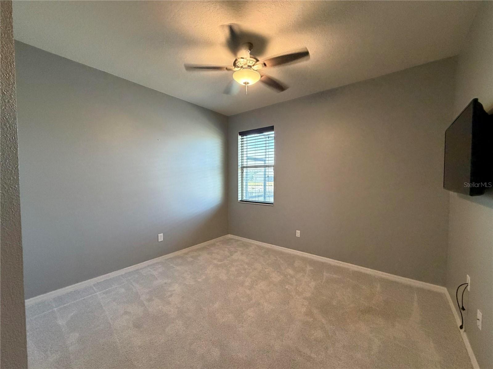 Image 18 of 31 For 11342 77th Street E