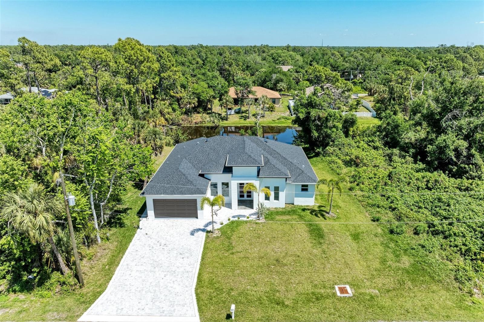 Image 12 of 66 For 3260 Abbotsford Street