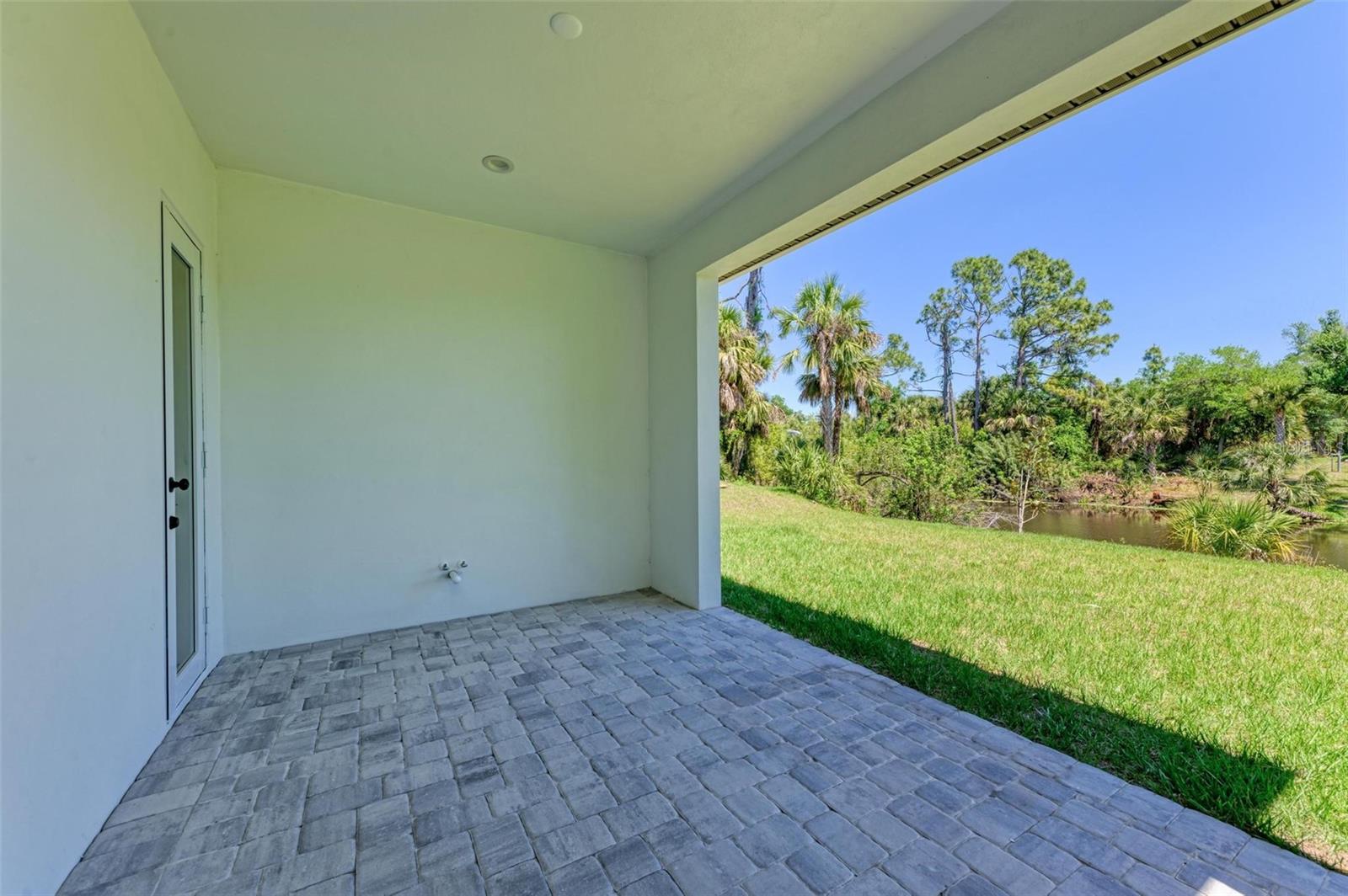 Image 57 of 66 For 3260 Abbotsford Street