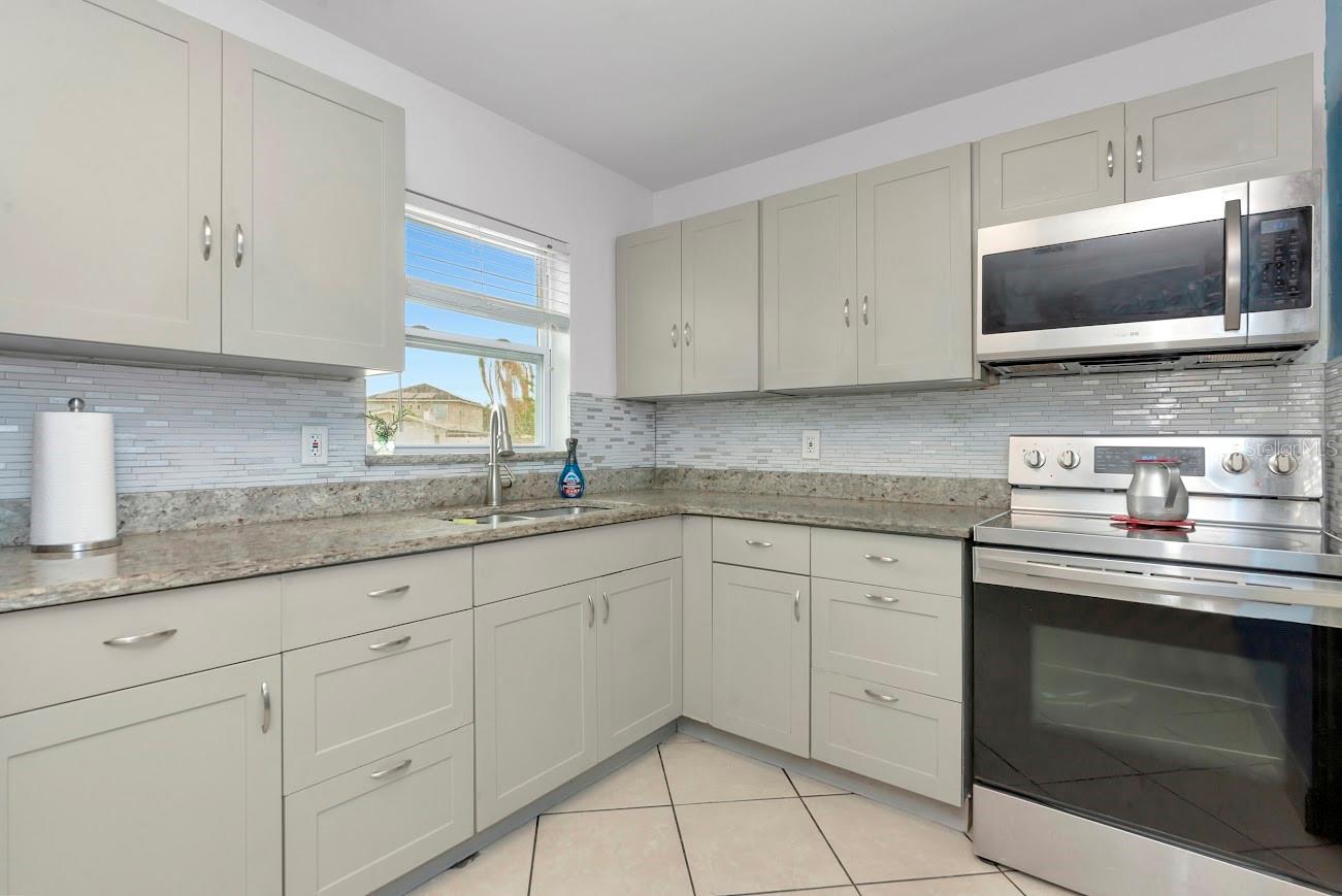 Image 12 of 43 For 3281 Dante Drive