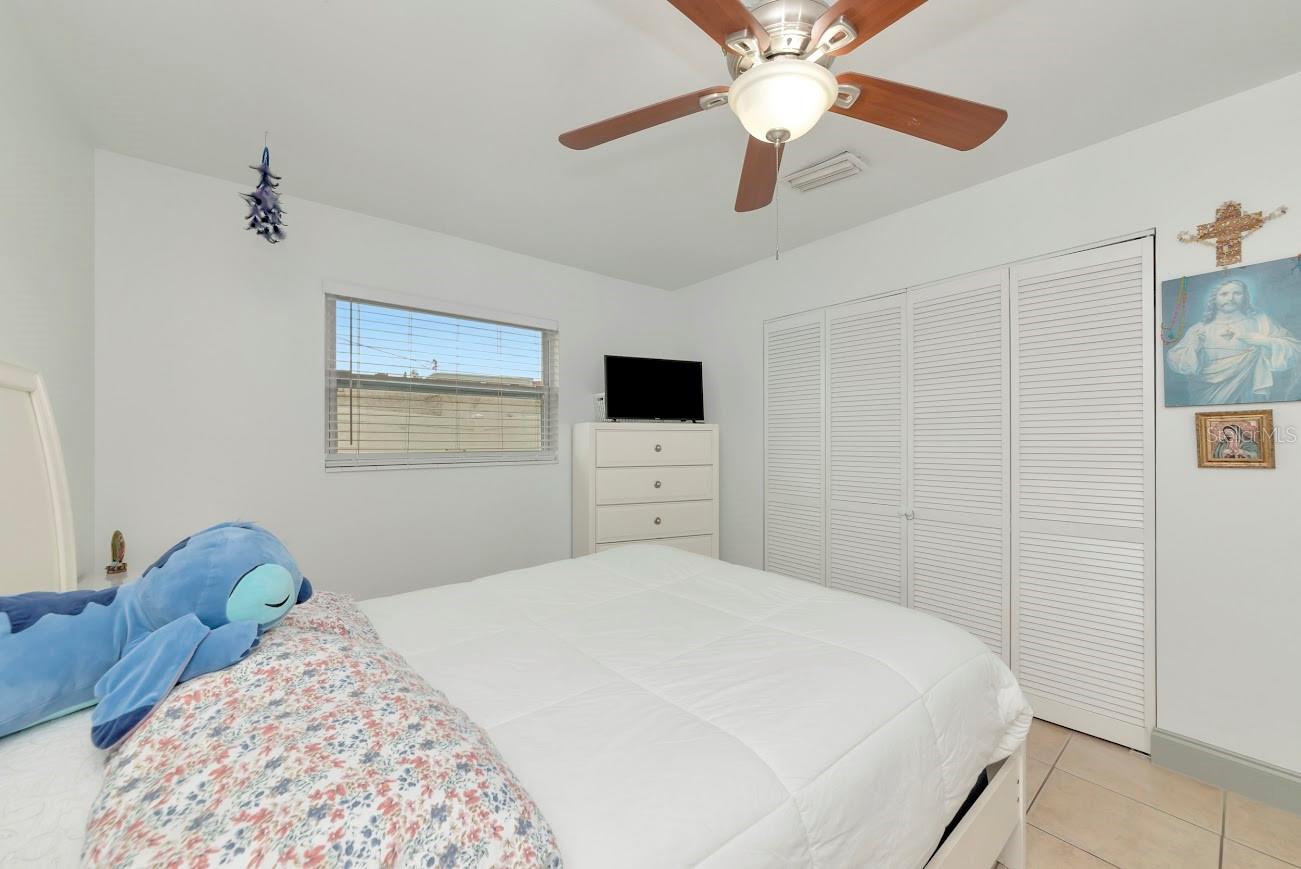 Image 17 of 43 For 3281 Dante Drive