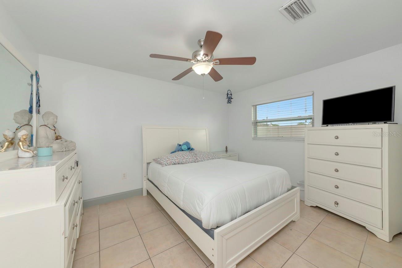 Image 19 of 43 For 3281 Dante Drive