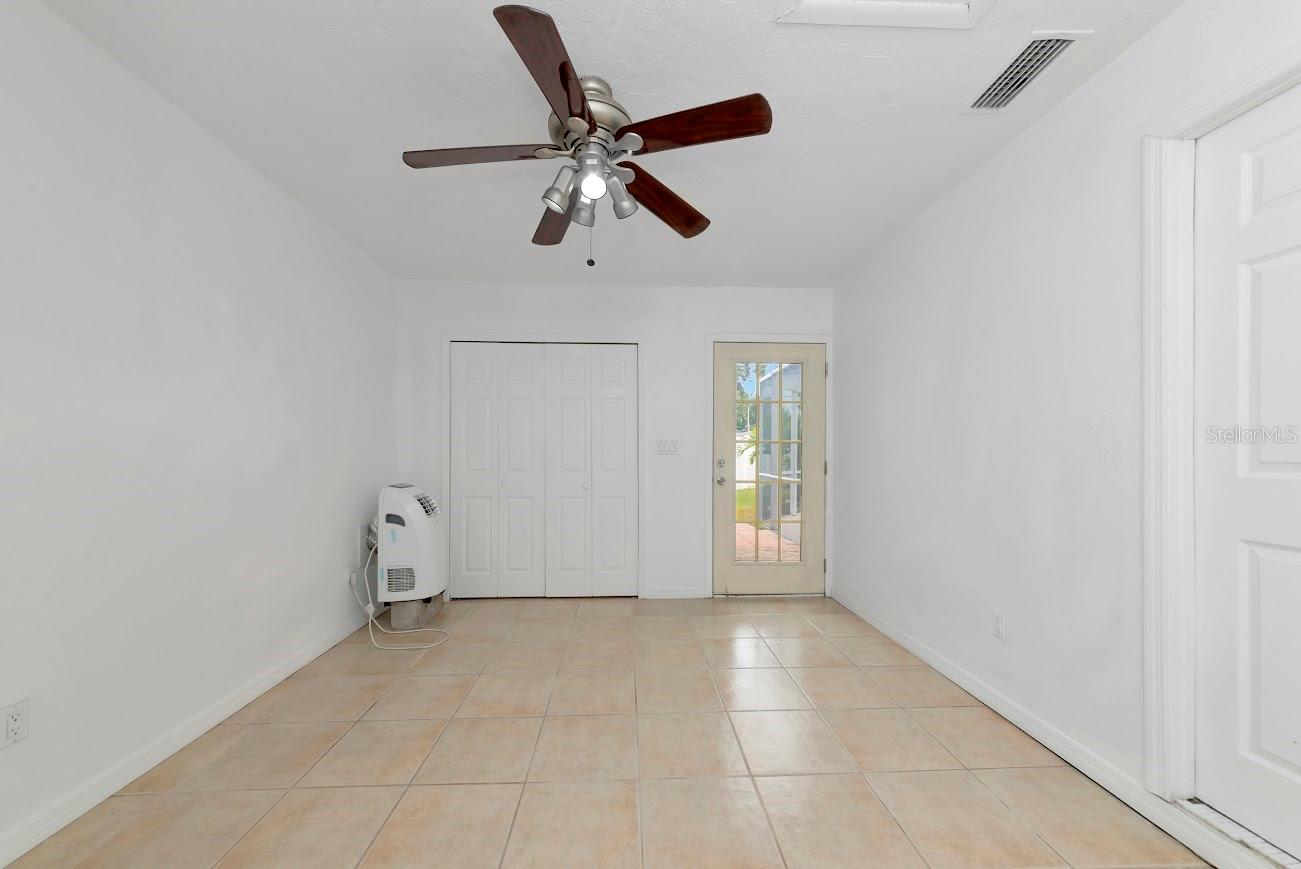 Image 24 of 43 For 3281 Dante Drive