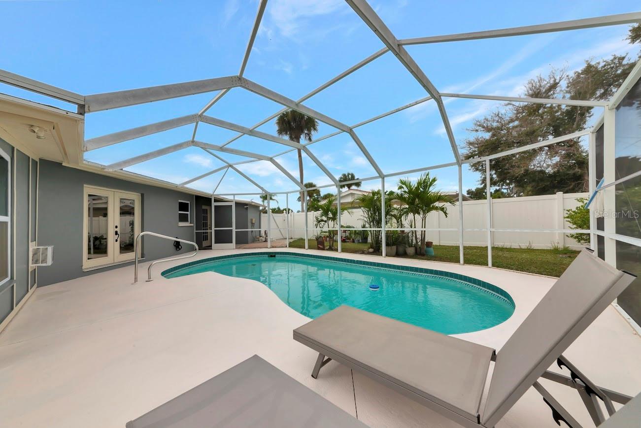 Image 34 of 43 For 3281 Dante Drive