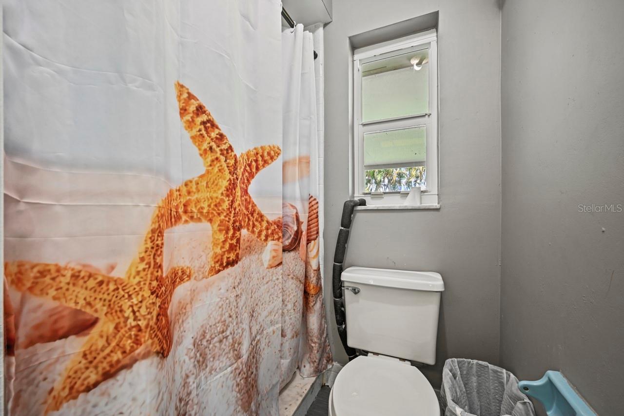 Image 12 of 34 For 101-105 Saint Andrews Boulevard