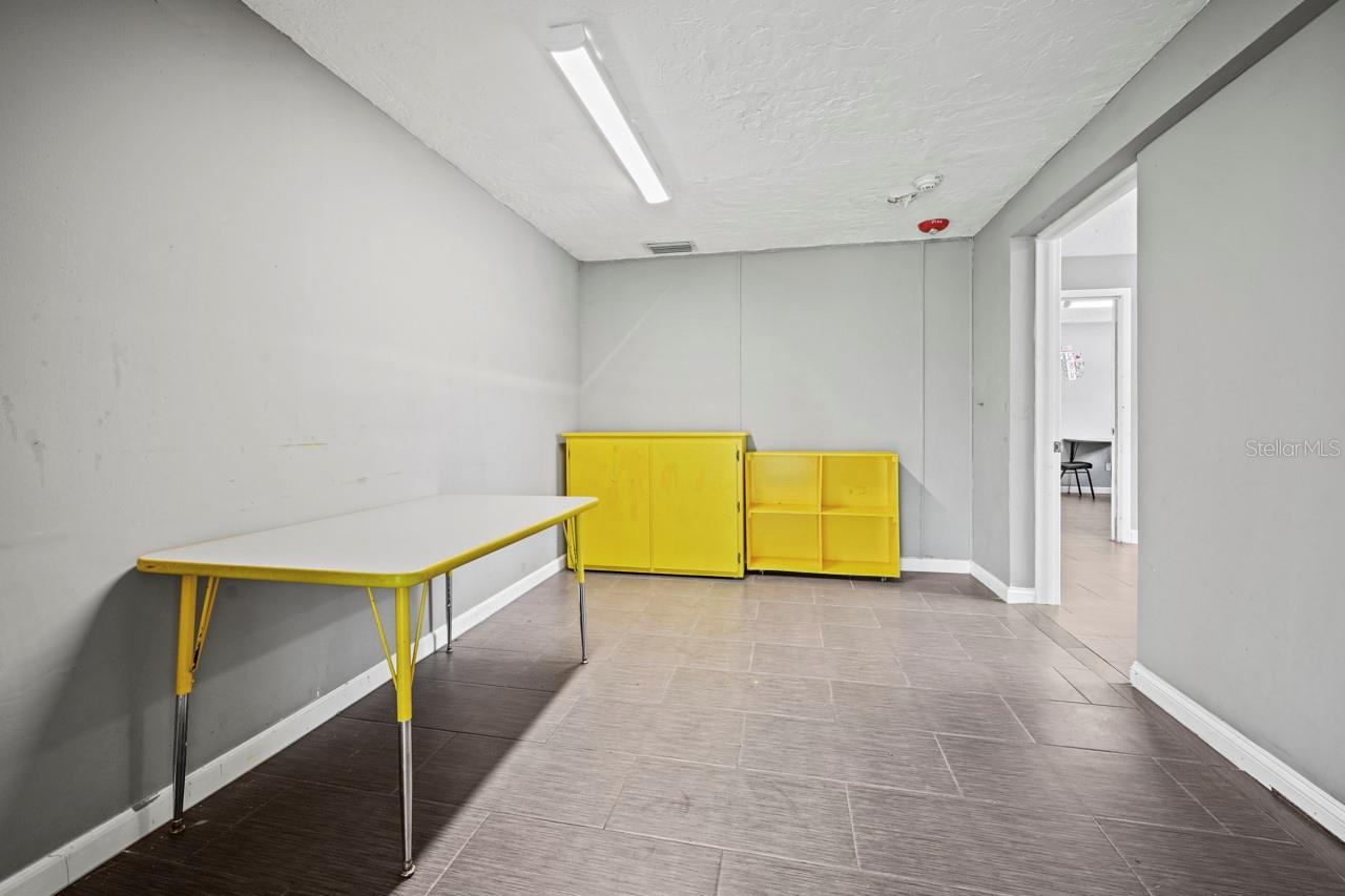 Image 14 of 34 For 101-105 Saint Andrews Boulevard