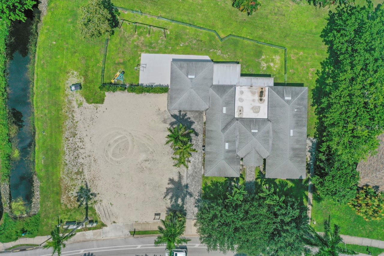 Image 31 of 34 For 101-105 Saint Andrews Boulevard