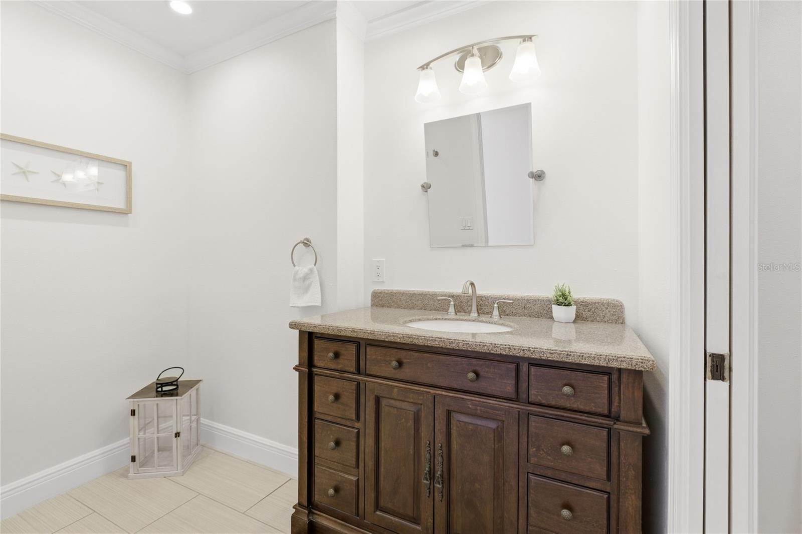 Image 37 of 54 For 9226 13th Avenue Circle Nw