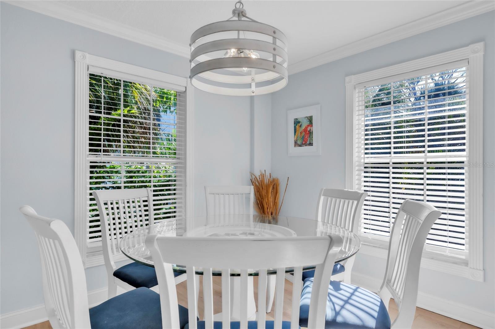 Image 12 of 39 For 517 42nd Street