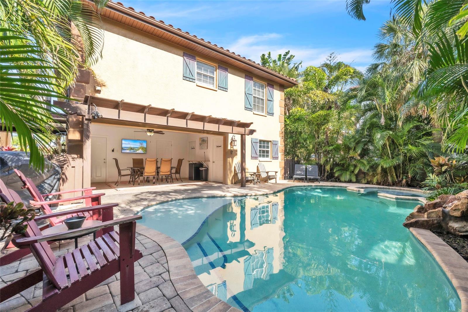 Image 29 of 39 For 517 42nd Street