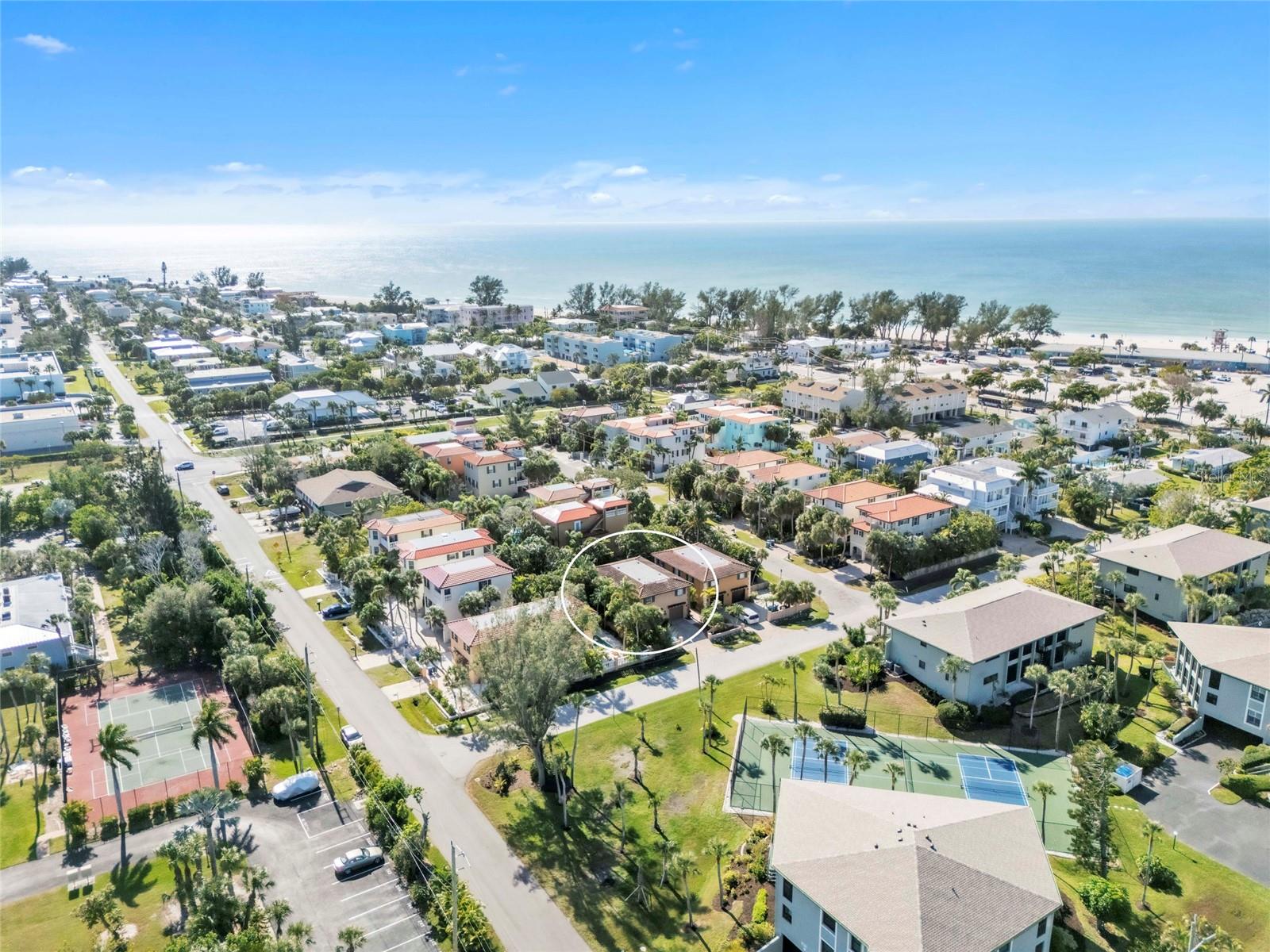 Image 33 of 39 For 517 42nd Street