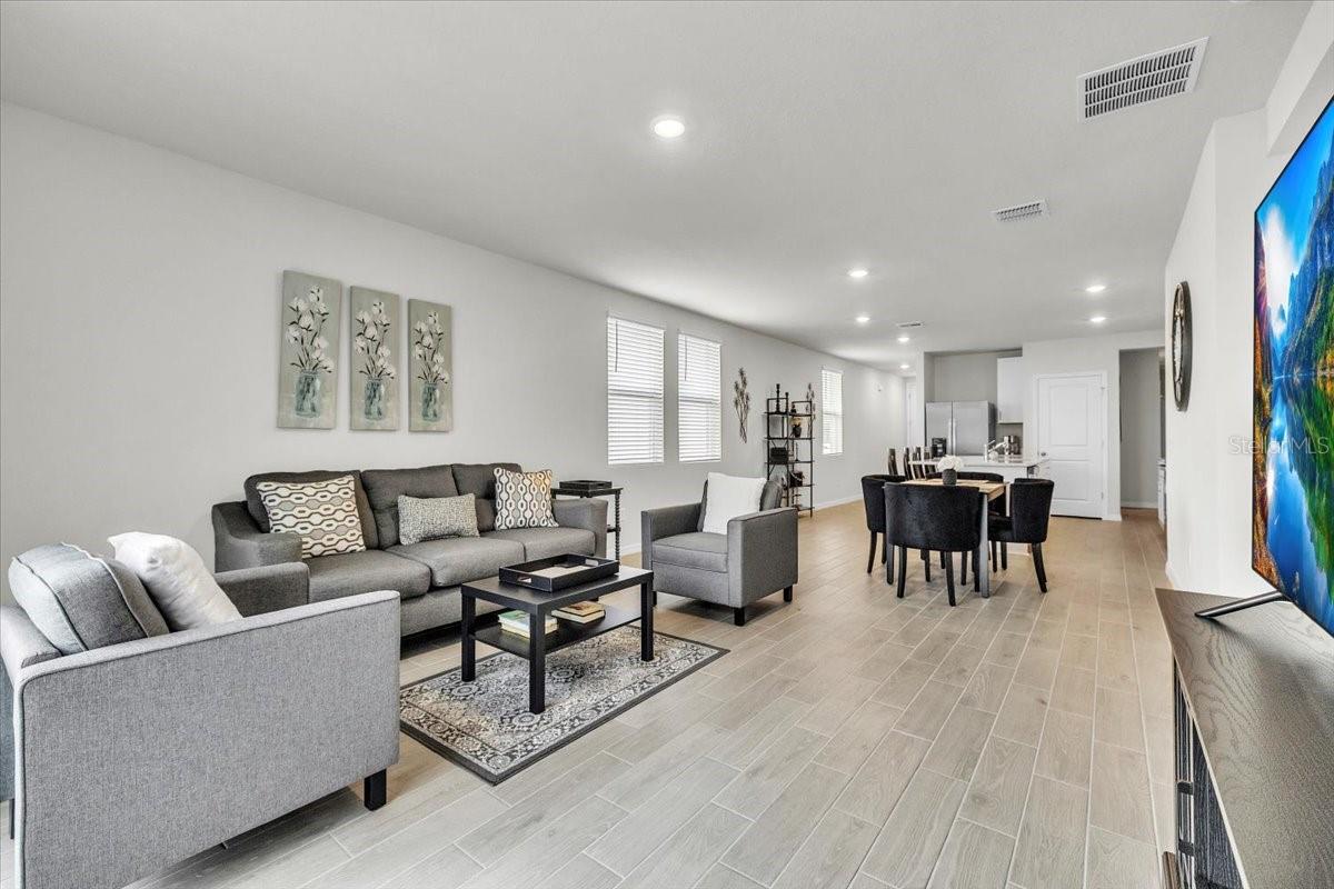 Image 13 of 58 For 7119 Amelia River Drive