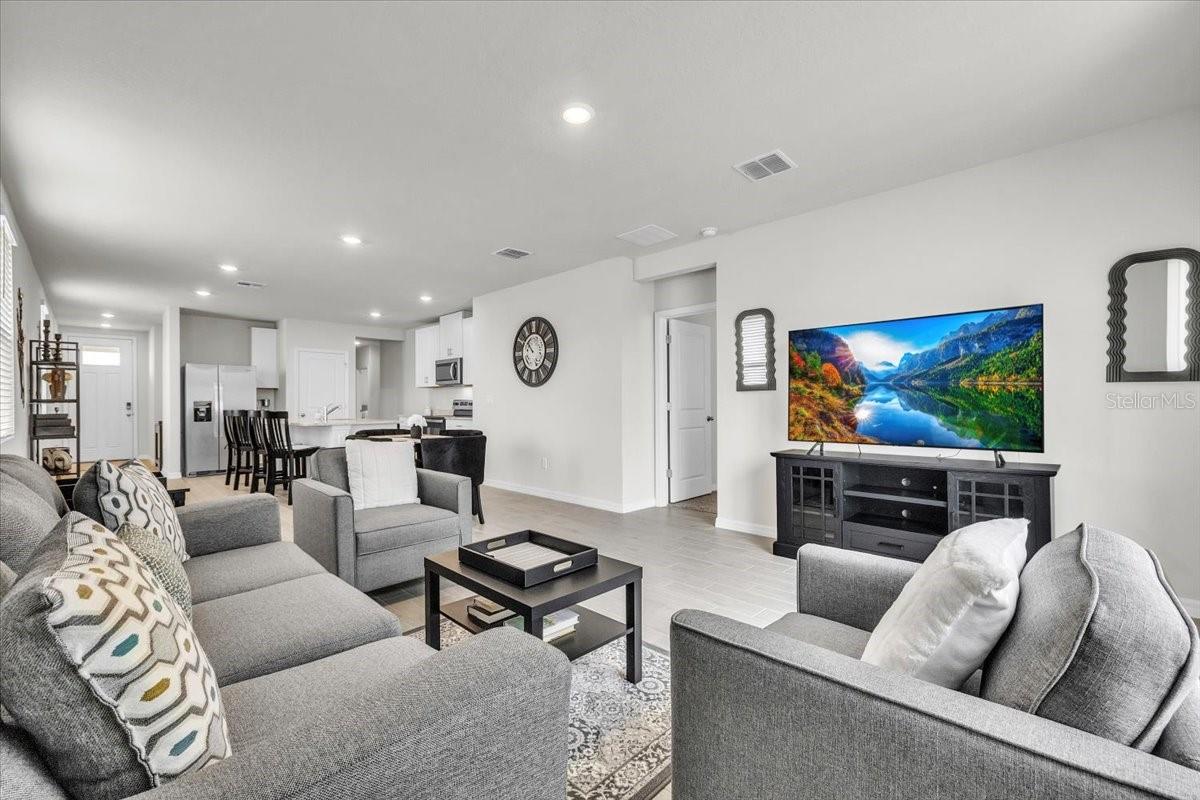 Image 16 of 58 For 7119 Amelia River Drive