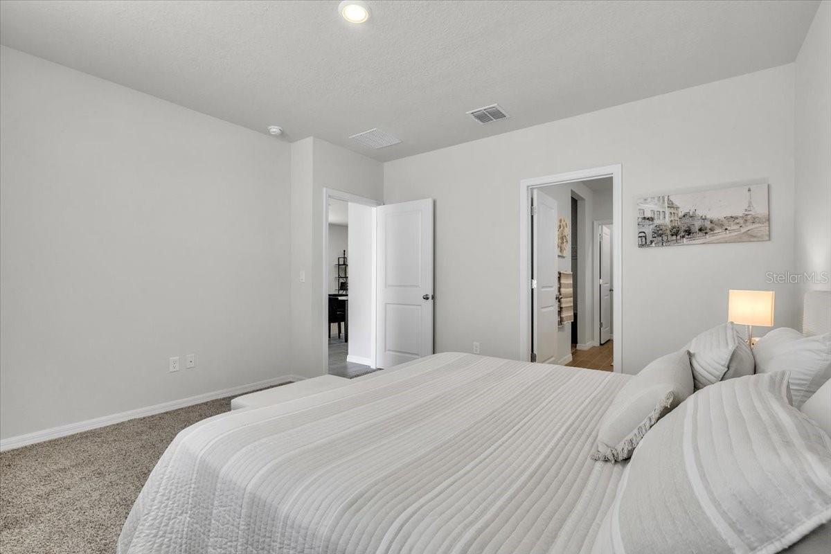 Image 20 of 58 For 7119 Amelia River Drive