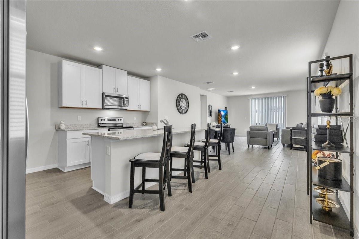 Image 5 of 58 For 7119 Amelia River Drive