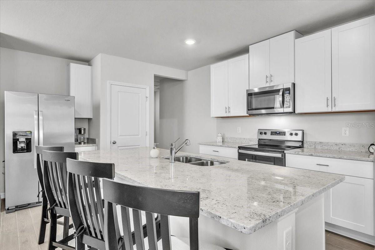 Image 6 of 58 For 7119 Amelia River Drive