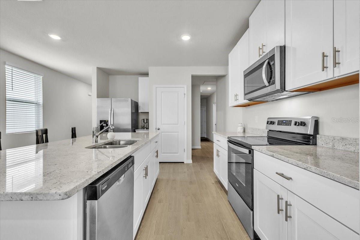 Image 8 of 58 For 7119 Amelia River Drive