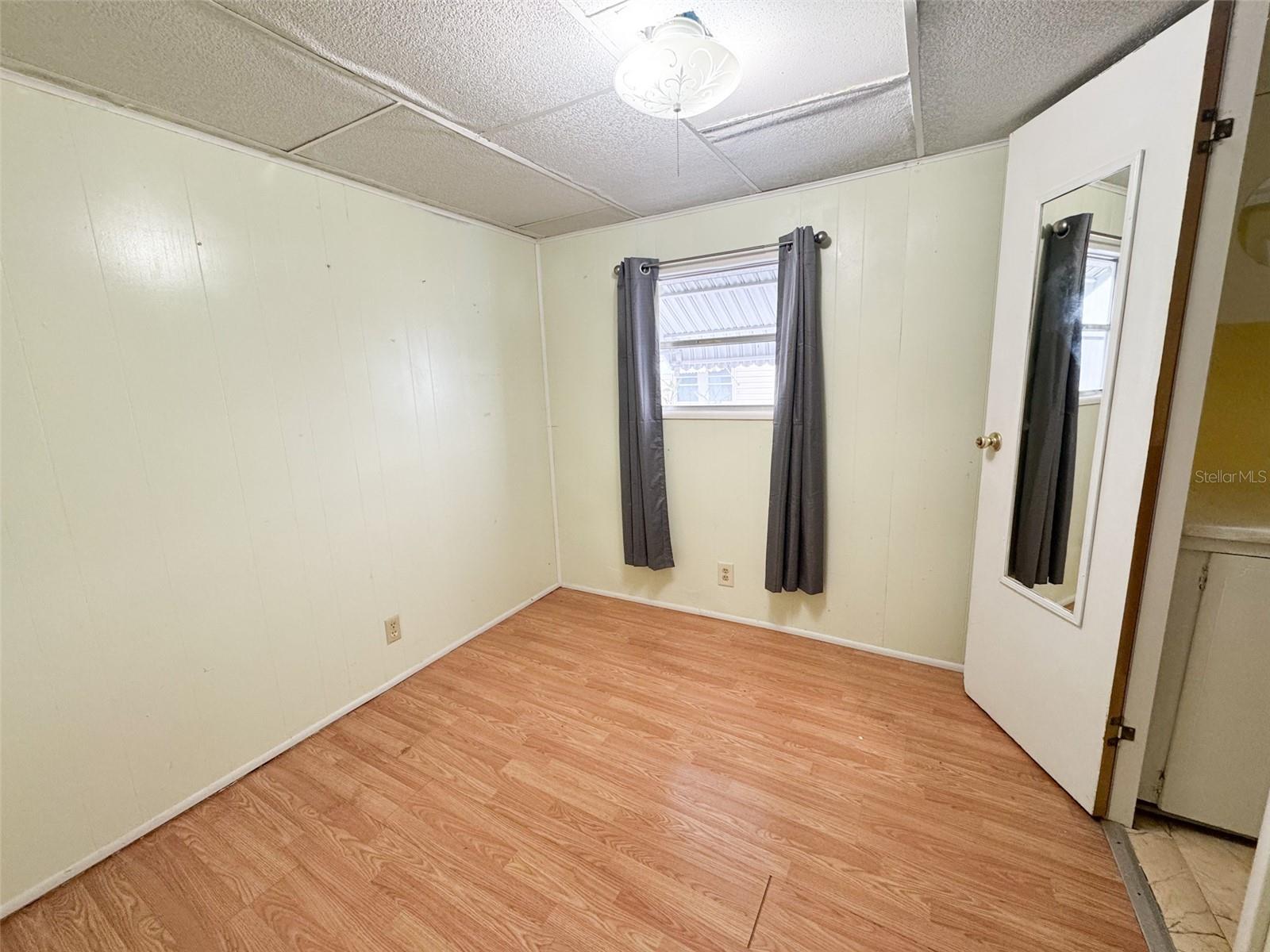 Image 3 of 17 For 5316 53rd Avenue E Q123