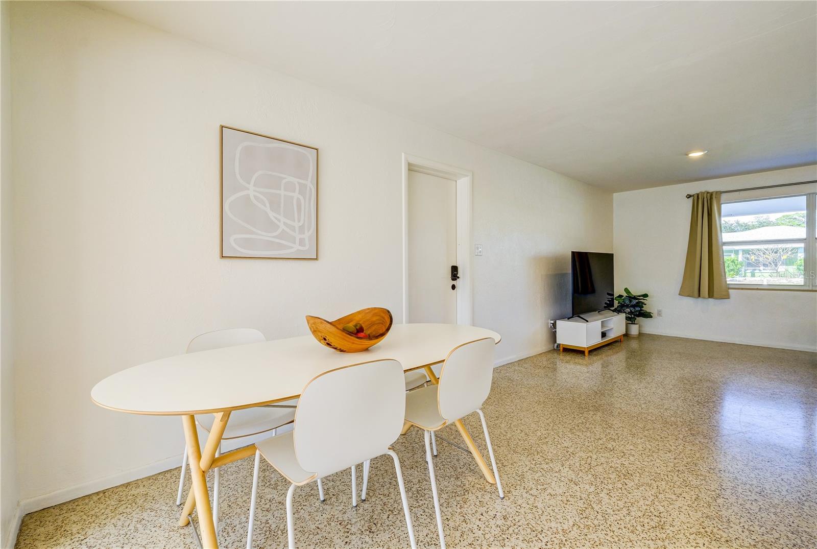 Image 16 of 40 For 3024 Rose Street