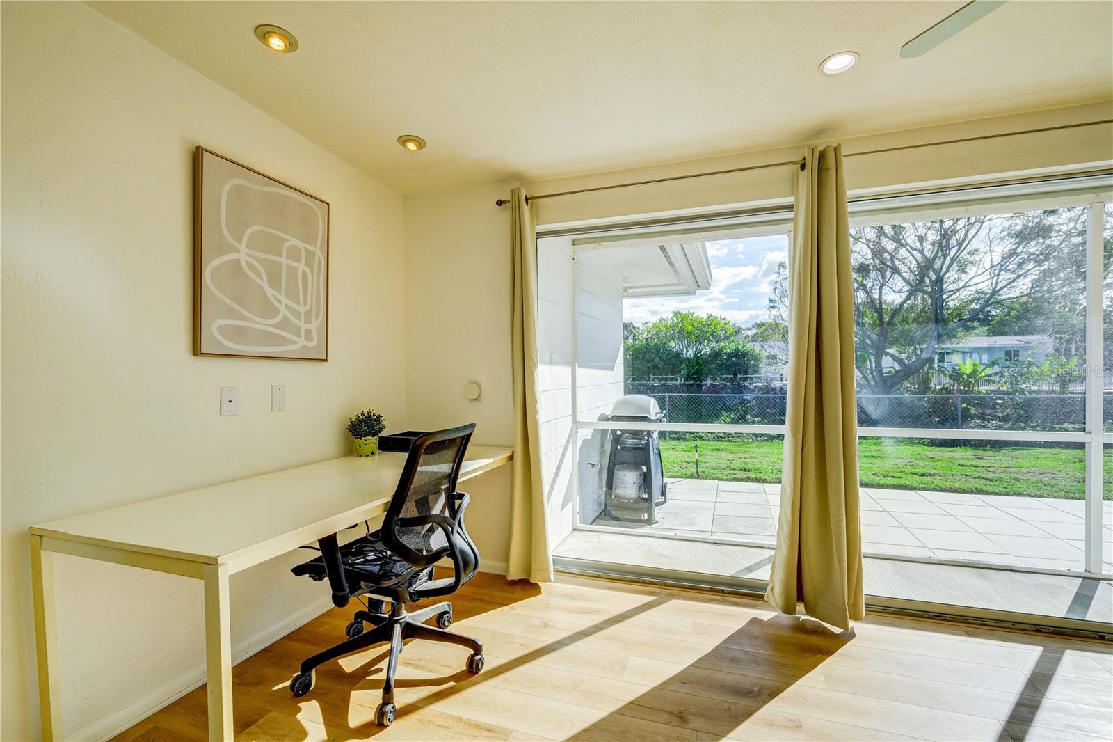 Image 18 of 40 For 3024 Rose Street