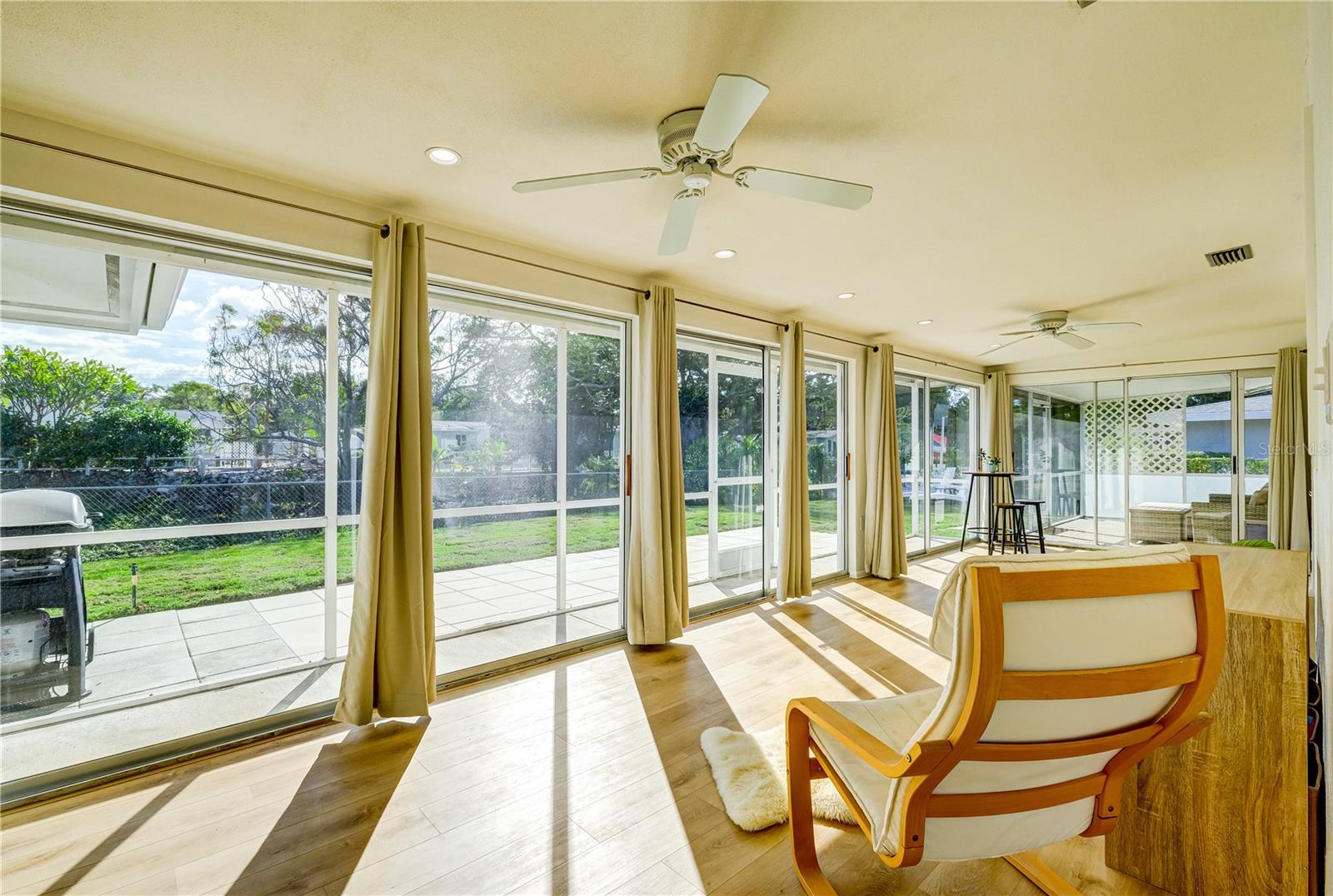 Image 2 of 40 For 3024 Rose Street