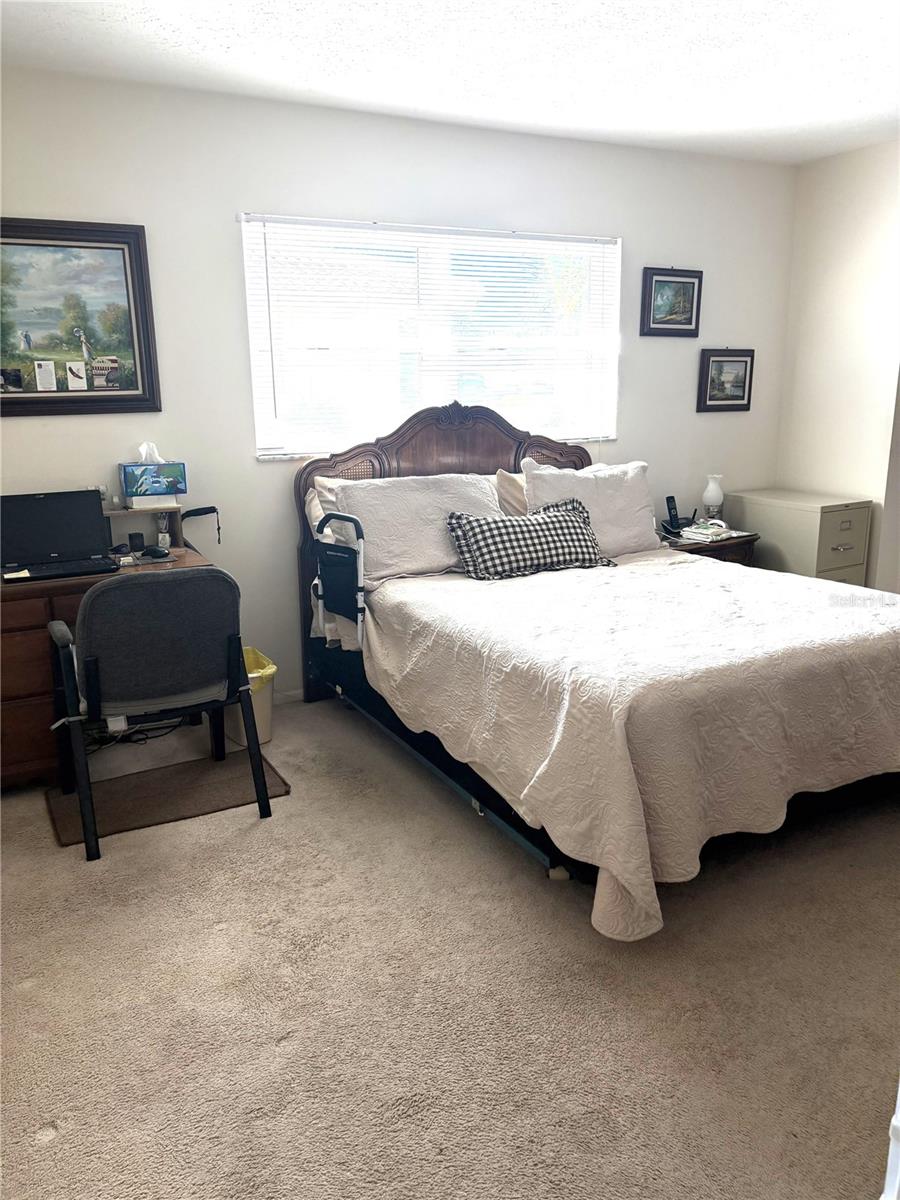 Image 19 of 25 For 124 Matisse Circle W