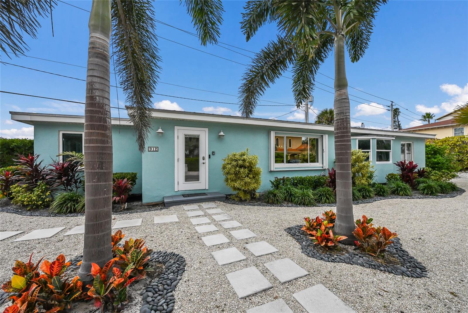 Image 2 of 47 For 912 Shore Drive