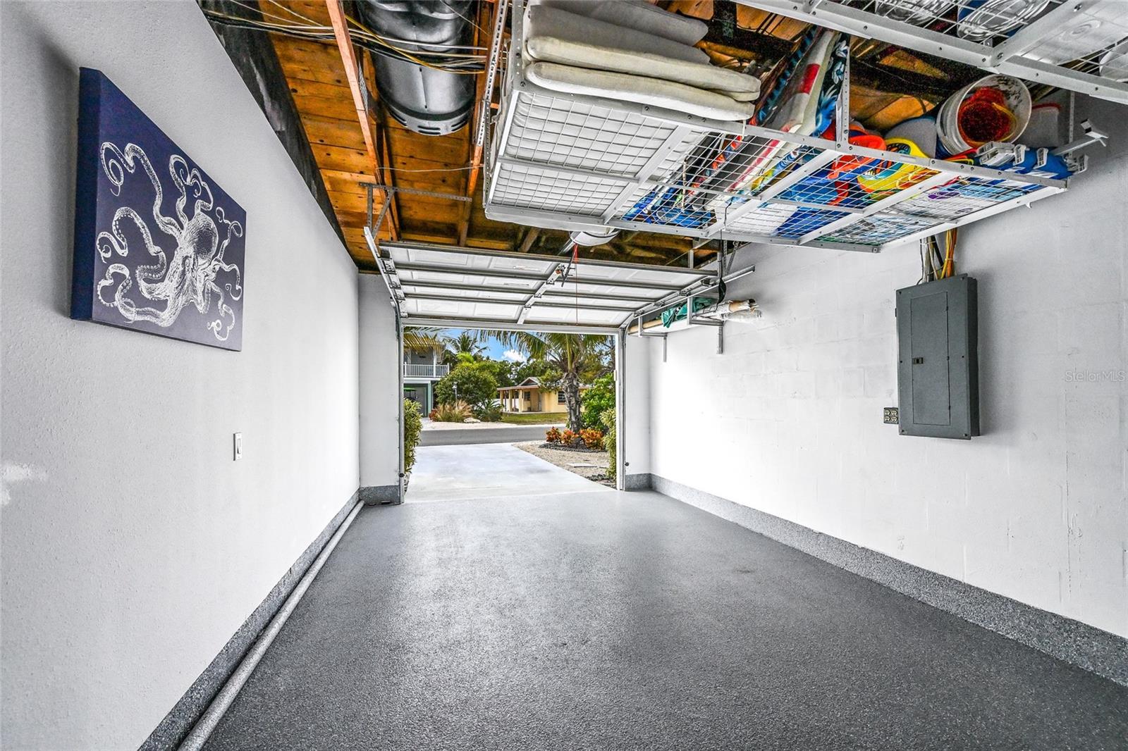 Image 35 of 47 For 912 Shore Drive