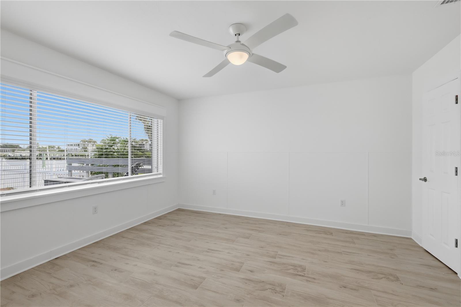 Image 18 of 38 For 462 63rd Street