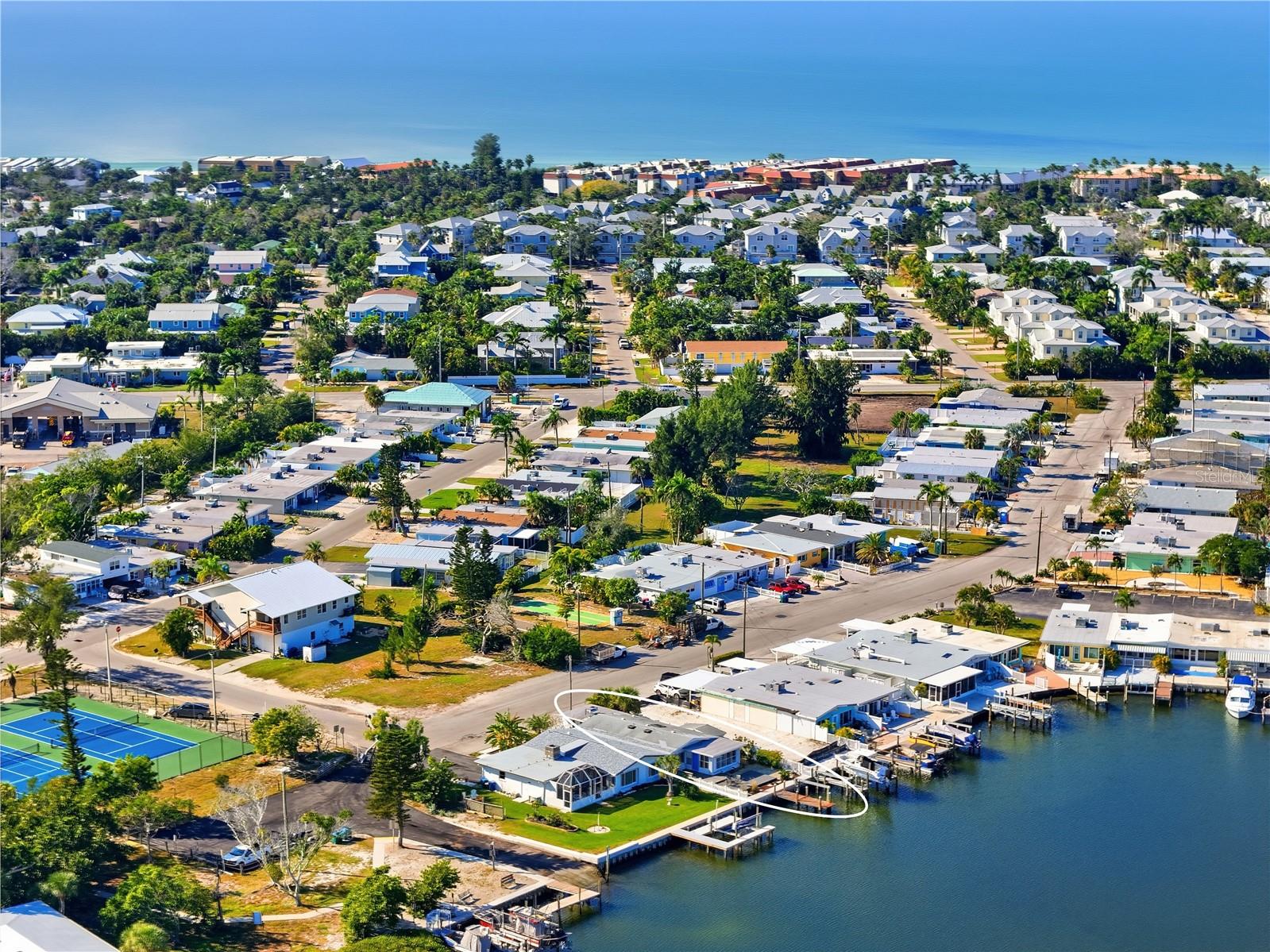 Image 31 of 38 For 462 63rd Street