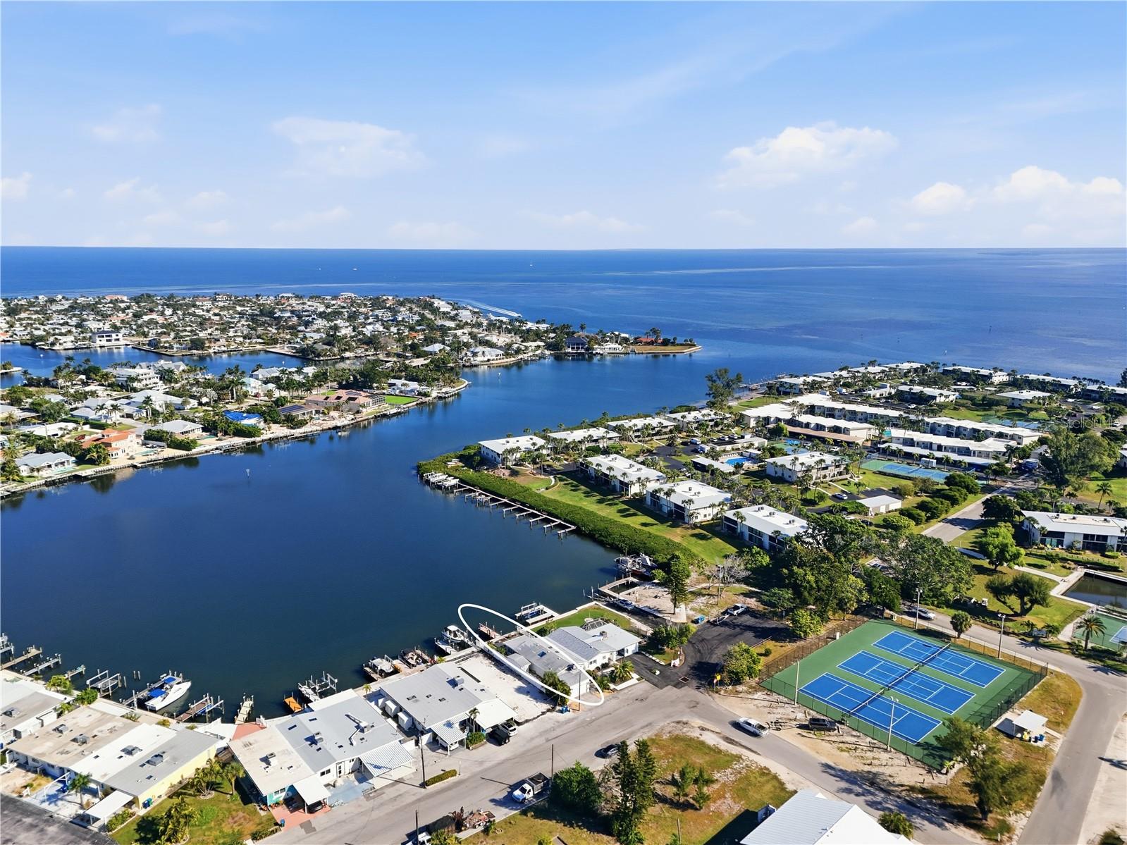 Image 32 of 38 For 462 63rd Street