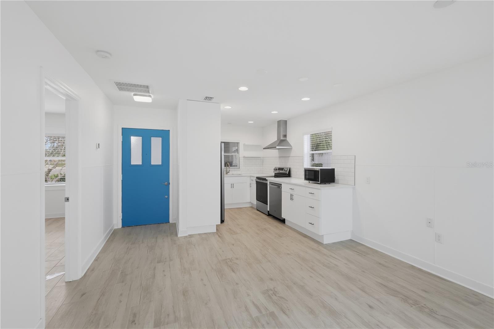 Image 5 of 38 For 462 63rd Street