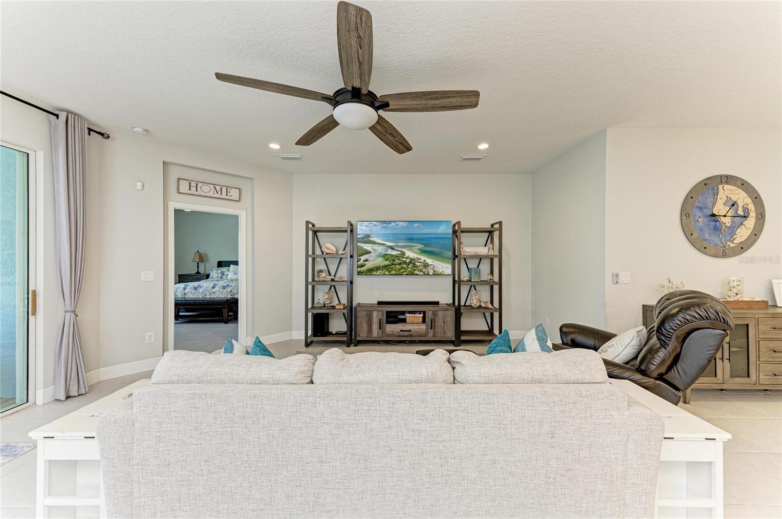 Image 10 of 67 For 10618 Crooked Creek Court