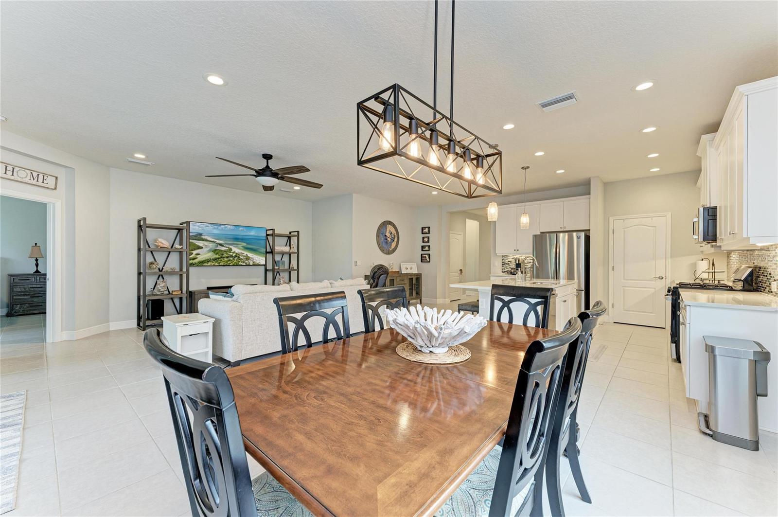 Image 16 of 67 For 10618 Crooked Creek Court