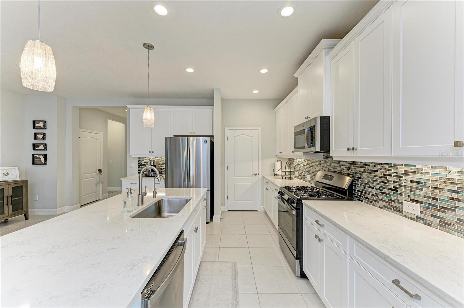 Image 20 of 67 For 10618 Crooked Creek Court