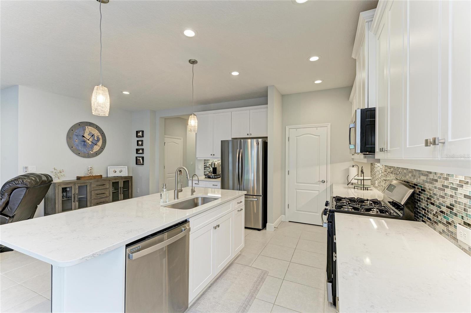 Image 21 of 67 For 10618 Crooked Creek Court