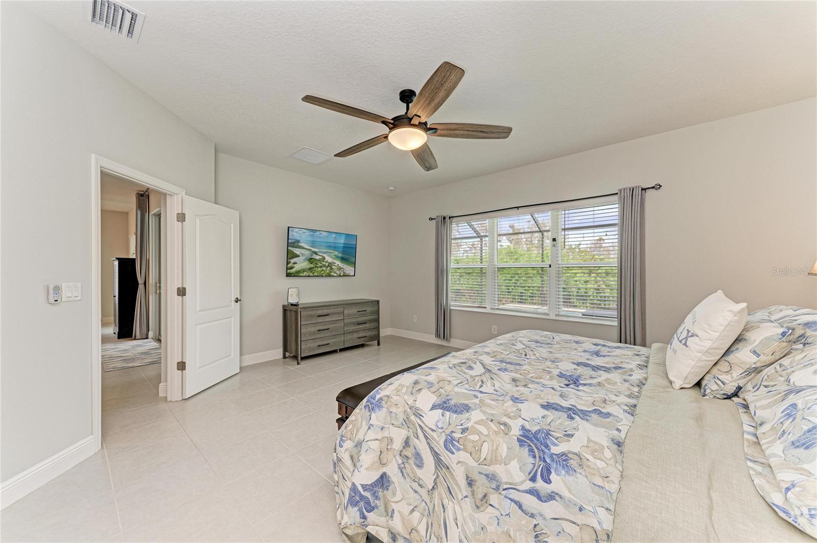 Image 27 of 67 For 10618 Crooked Creek Court