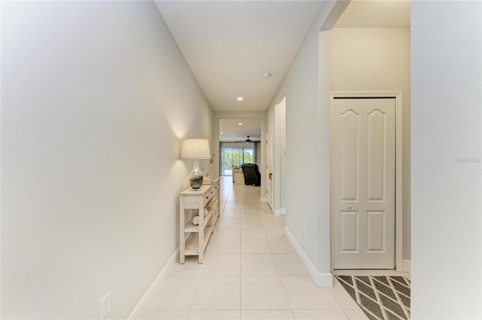 Image 7 of 67 For 10618 Crooked Creek Court