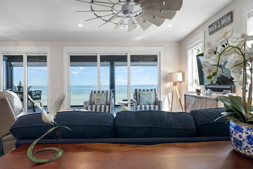 Image 20 of 83 For 915 Shore Drive