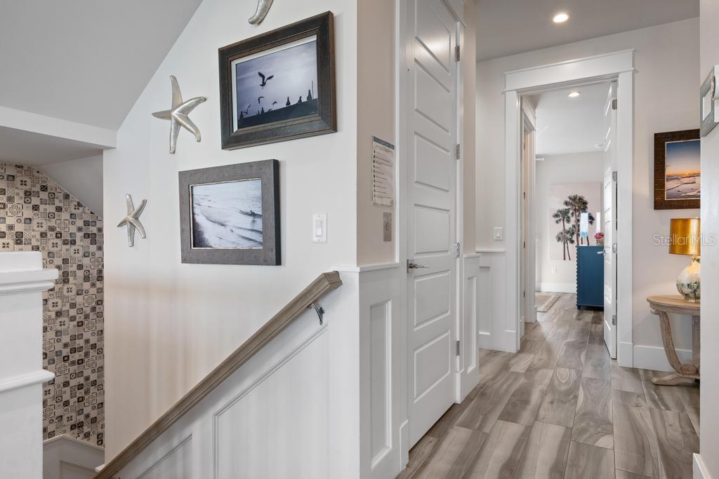 Image 51 of 83 For 915 Shore Drive