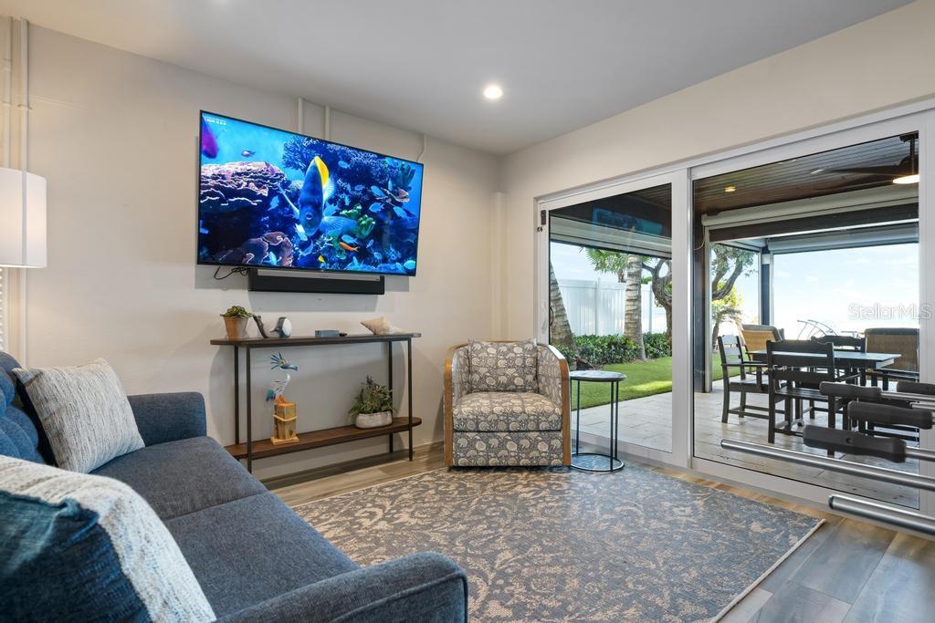 Image 54 of 83 For 915 Shore Drive