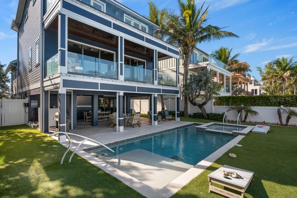 Image 56 of 83 For 915 Shore Drive