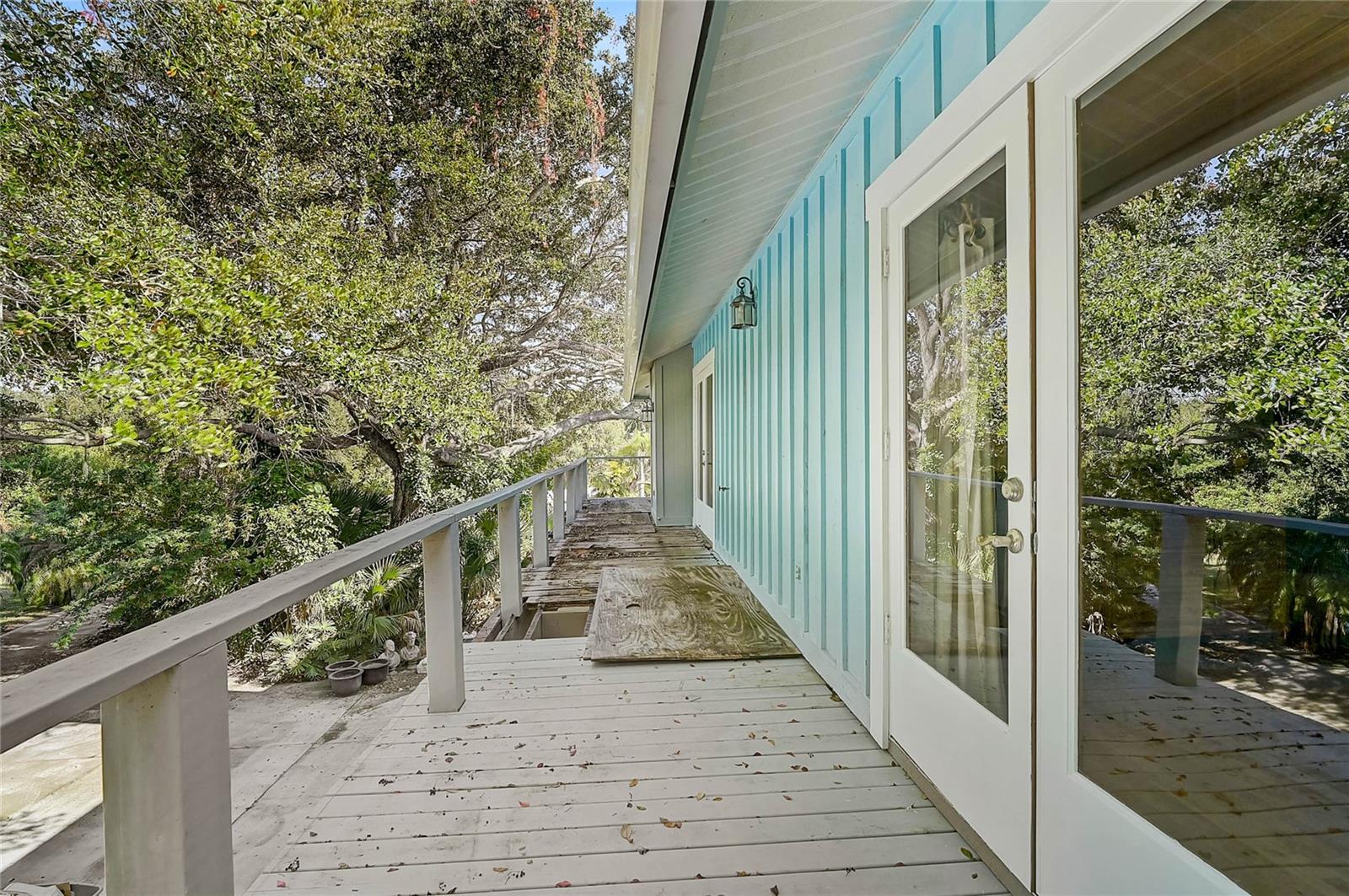 Image 21 of 51 For 678 Faith Avenue