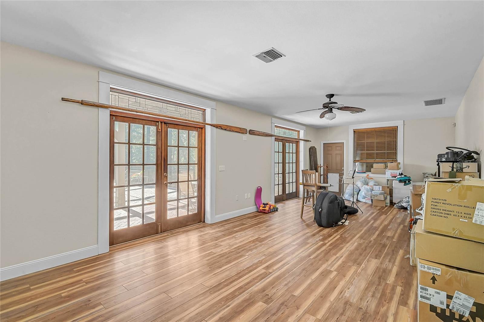 Image 22 of 51 For 678 Faith Avenue