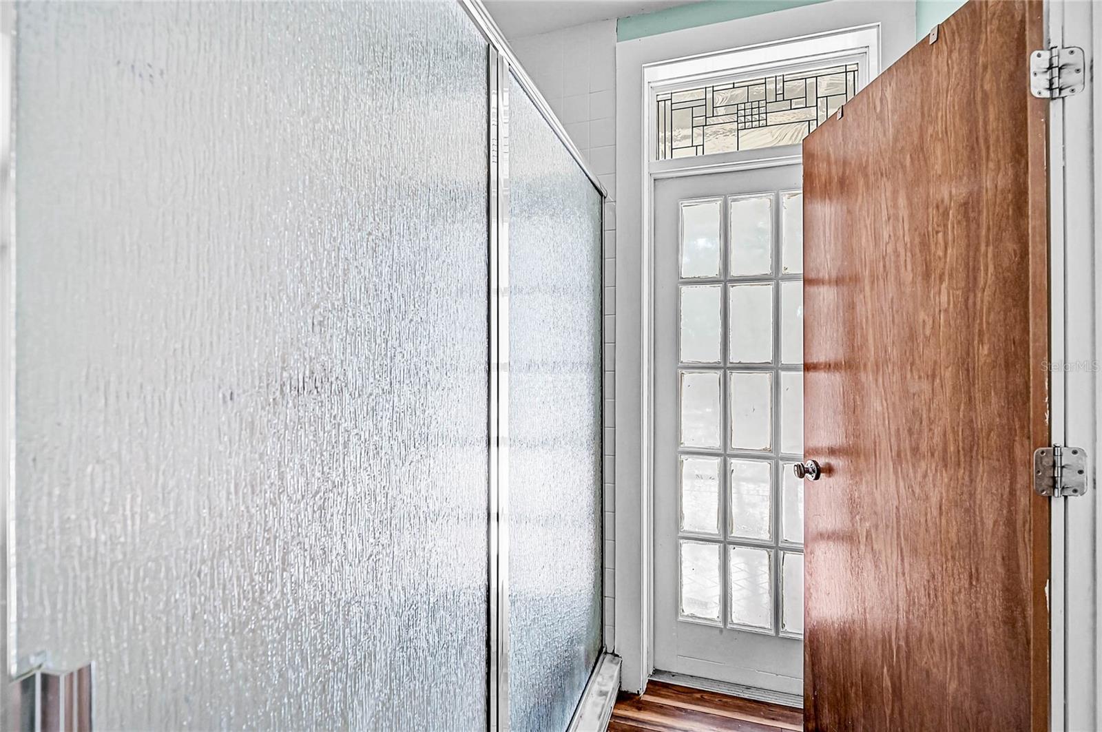 Image 25 of 51 For 678 Faith Avenue