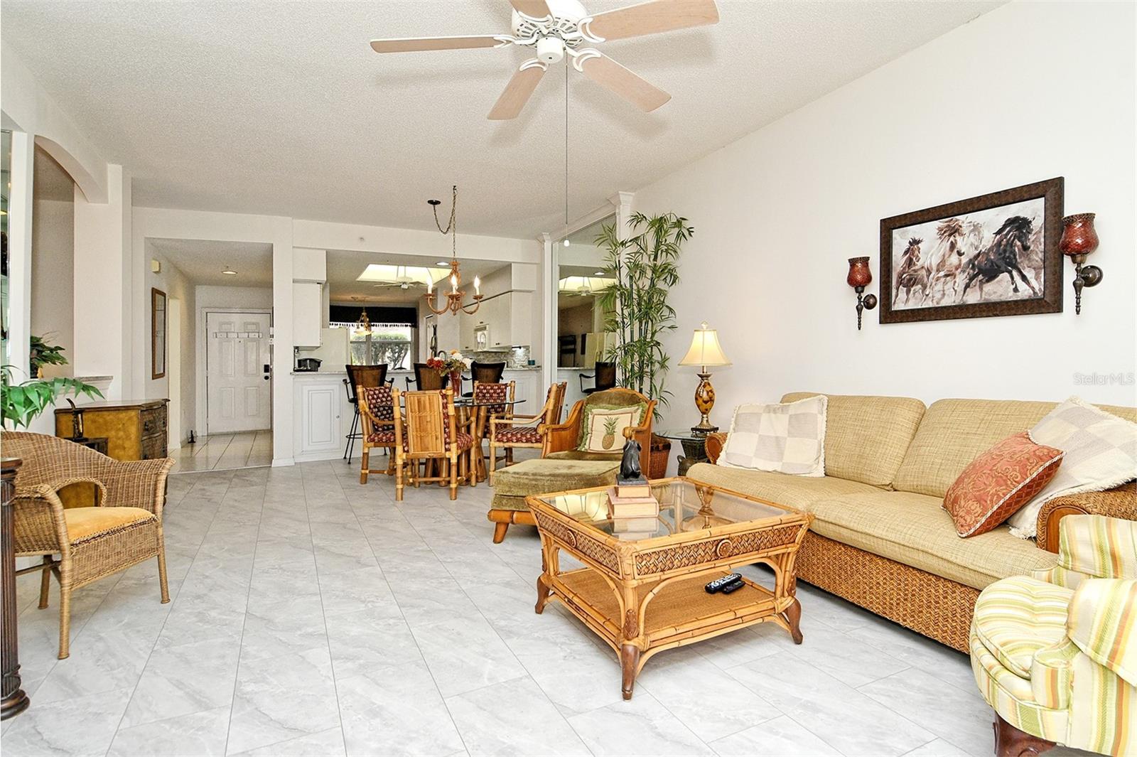 Image 15 of 62 For 5251 Mahogany Run Avenue 515