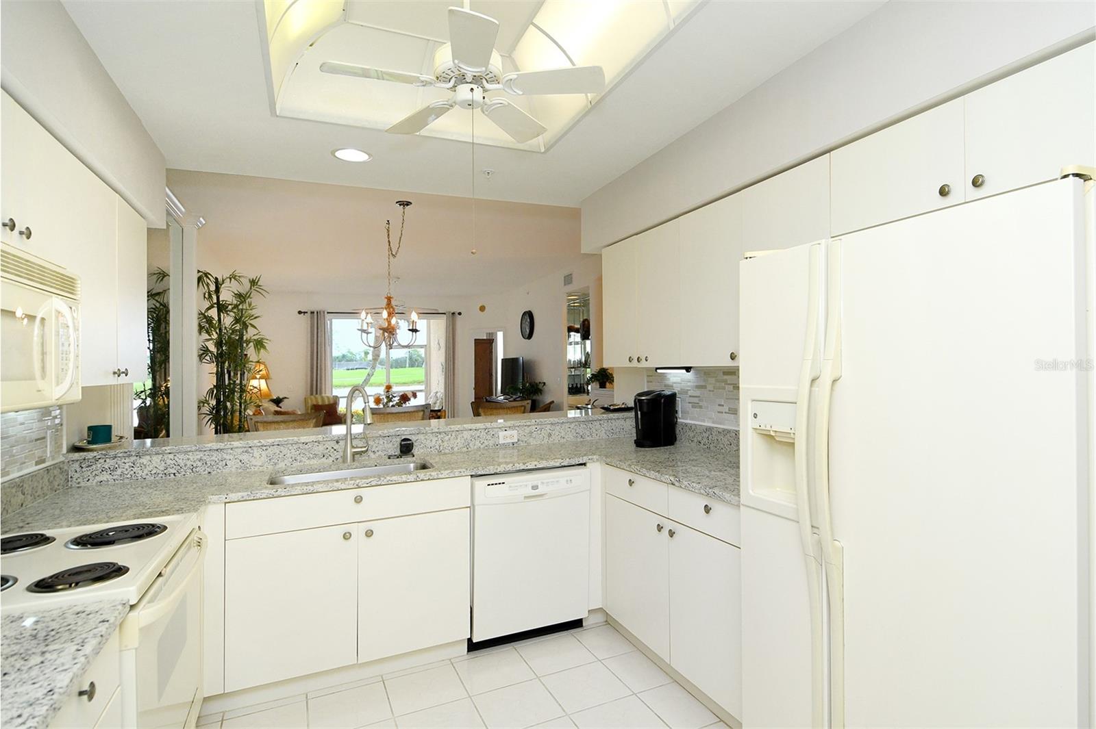 Image 21 of 62 For 5251 Mahogany Run Avenue 515